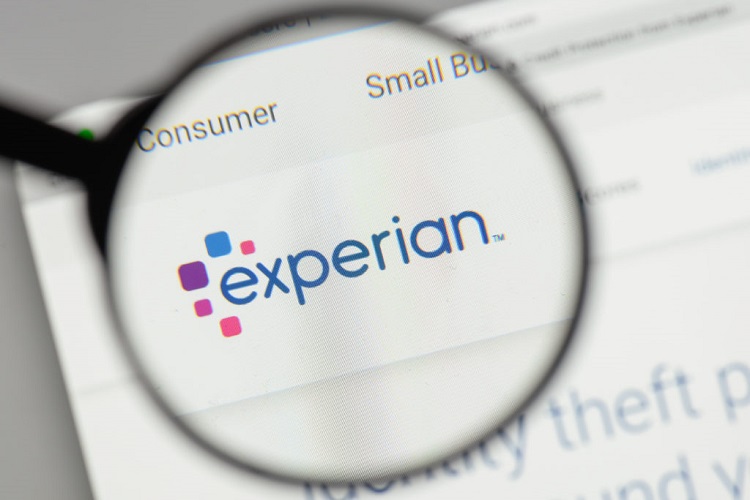 Is Experian credit monitoring accurate? 